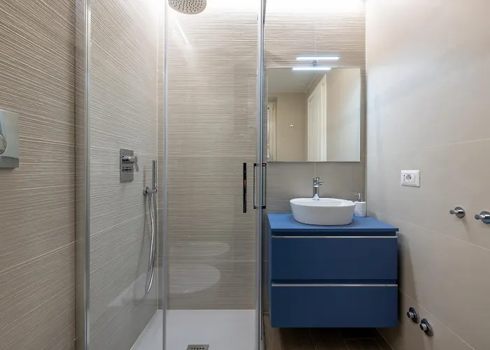Vatican 2br In *